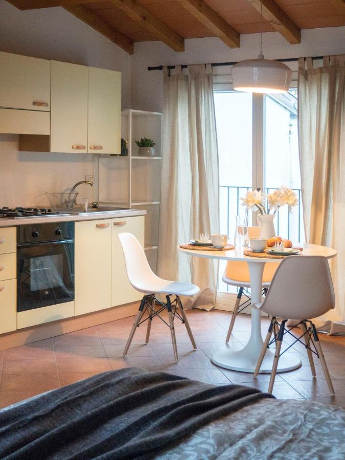 Suite Sul Fiume Parma Exteriör bild